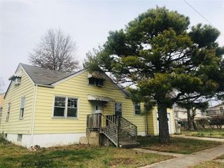 Foreclosed Home - 301 E 18TH ST, 65401