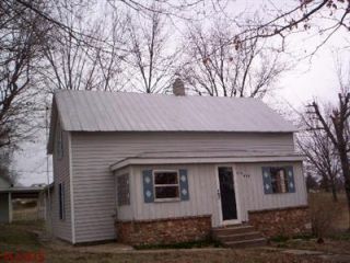 Foreclosed Home - 615 N RAILROAD ST, 65441