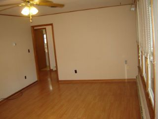 Foreclosed Home - 208 N MAIN ST, 65542