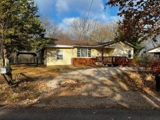 Foreclosed Home - 612 DAVID DR, 65548