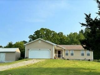 Foreclosed Home - 302 WOOLSEY ST, 65548