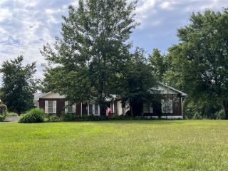 Foreclosed Home - 1101 COUNTY ROAD 6120, 65560