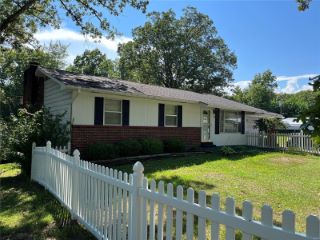 Foreclosed Home - 35 WALNUT ST, 65566
