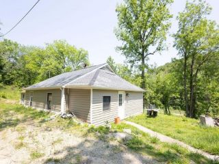 Foreclosed Home - 606 HILLSIDE RD, 65583