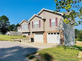 Foreclosed Home - 18559 LASER DR, 65583