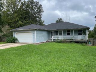 Foreclosed Home - 110 SHARA DR, 65584