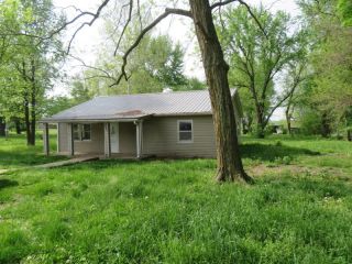 Foreclosed Home - 295 2ND ST, 65603