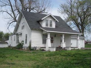 Foreclosed Home - 110 W CAWLFIELD ST, 65604