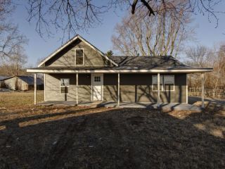 Foreclosed Home - 323 N DOGWOOD ST, 65604
