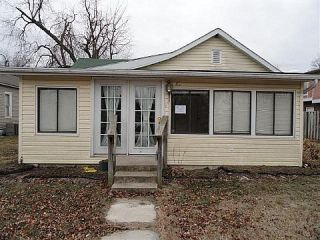 Foreclosed Home - 112 E PLEASANT ST, 65605