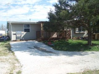 Foreclosed Home - 2847 US HIGHWAY 60 N, 65610