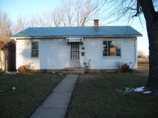 Foreclosed Home - 514 S CHICAGO AVE, 65613
