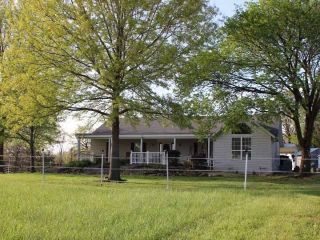 Foreclosed Home - 1331 E 490TH RD, 65613