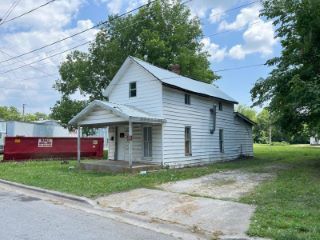 Foreclosed Home - 322 W JEFFERSON ST, 65613