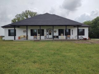 Foreclosed Home - 902 HIGHWAY 32, 65613