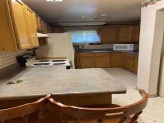 Foreclosed Home - 915 CLIFF DR, 65616
