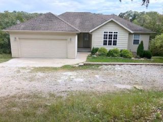 Foreclosed Home - 153 WHISPERING OAKS, 65616