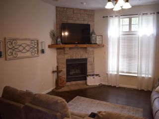 Foreclosed Home - List 100463735