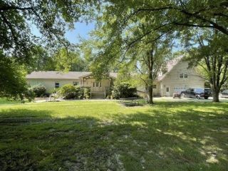 Foreclosed Home - 2368 E 445TH RD, 65663