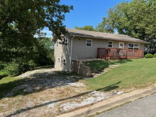 Foreclosed Home - 159 SCOTT ST, 65672