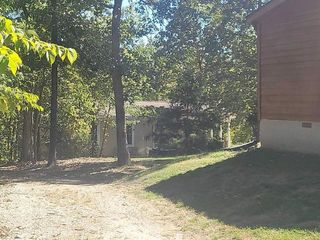 Foreclosed Home - 357 IOWA COLONY RD, 65672