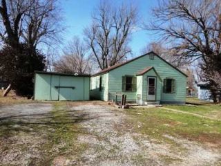 Foreclosed Home - 105 N EUCLID, 65705