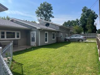 Foreclosed Home - 110 N MISSOURI ST, 65705