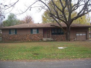 Foreclosed Home - 608 W ODELL, 65705