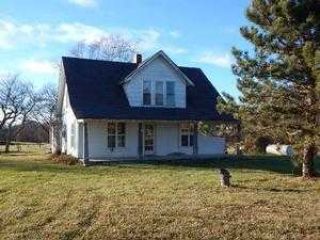 Foreclosed Home - 727 Fellowship Rd, 65706