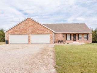Foreclosed Home - 3096 TEAGUES RD, 65706