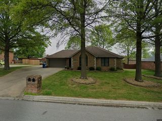 Foreclosed Home - 905 PARK ST, 65714