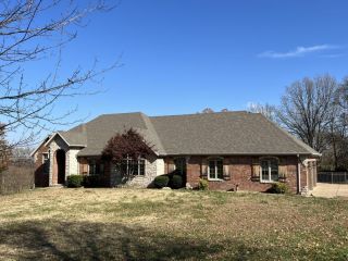 Foreclosed Home - 289 GREEN OAKS DR, 65721