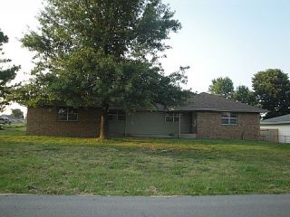 Foreclosed Home - 105 E JEWELL DR # 107, 65738