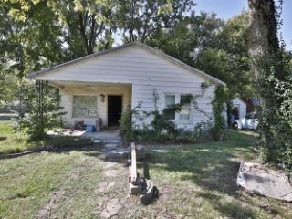 Foreclosed Home - 707 N COLLEGE AVE, 65738