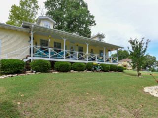 Foreclosed Home - 593 CLEARWATER DR, 65739