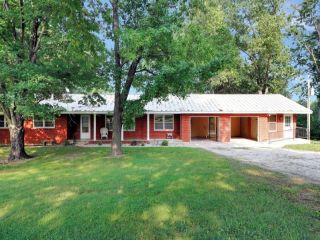 Foreclosed Home - 2816 BURKE AVE, 65775