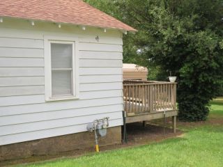 Foreclosed Home - 935 LINCOLN AVE, 65775