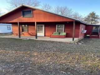 Foreclosed Home - 33 PRIVATE ROAD 273-1, 65778