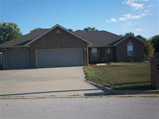 Foreclosed Home - 724 SIDNEY LN, 65781