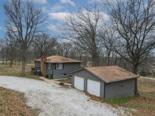 Foreclosed Home - 16701 S 1495 RD, 65785