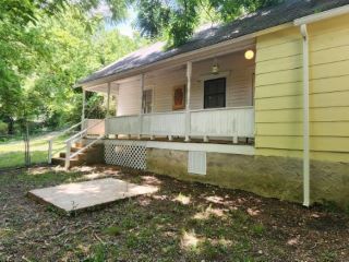Foreclosed Home - 423 WALNUT ST, 65791