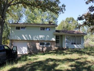 Foreclosed Home - 1113 N WALNUT ST, 65793