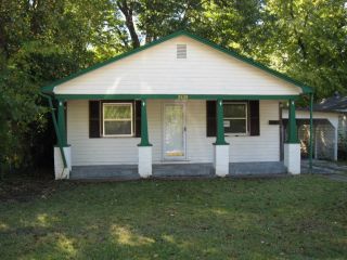 Foreclosed Home - 2638 W Monroe St, 65802