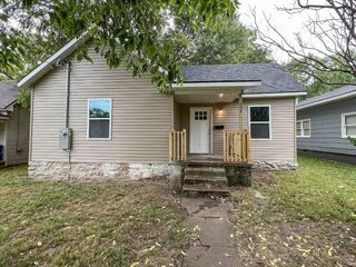 Foreclosed Home - 1234 N PROSPECT AVE, 65802