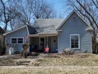 Foreclosed Home - 1325 N PROSPECT AVE, 65802