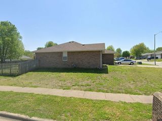 Foreclosed Home - 3660 W DOVER ST, 65802
