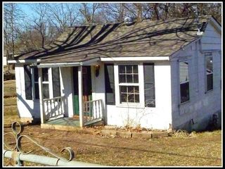 Foreclosed Home - 1617 W BELMONT ST, 65802