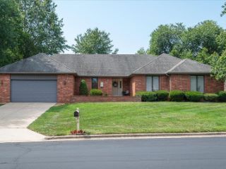 Foreclosed Home - 3610 E SHEFFIELD WAY, 65802