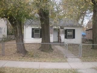 Foreclosed Home - List 100009856
