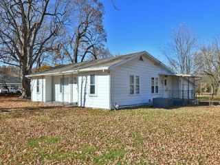 Foreclosed Home - 2747 W JEAN ST, 65803
